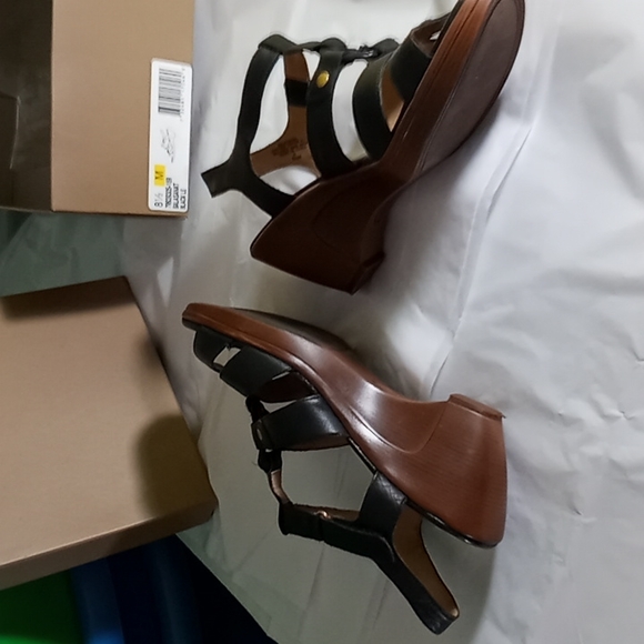 8 1/2 M black wedge Easyspirit - Picture 4 of 7